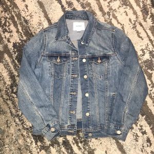 Old Navy Medium Wash Denim Jacket (Women’s)